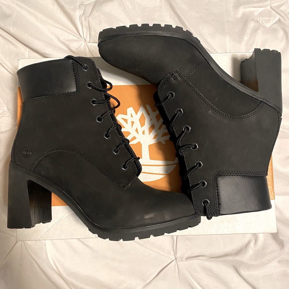 Timberland - Lace up heeled boots